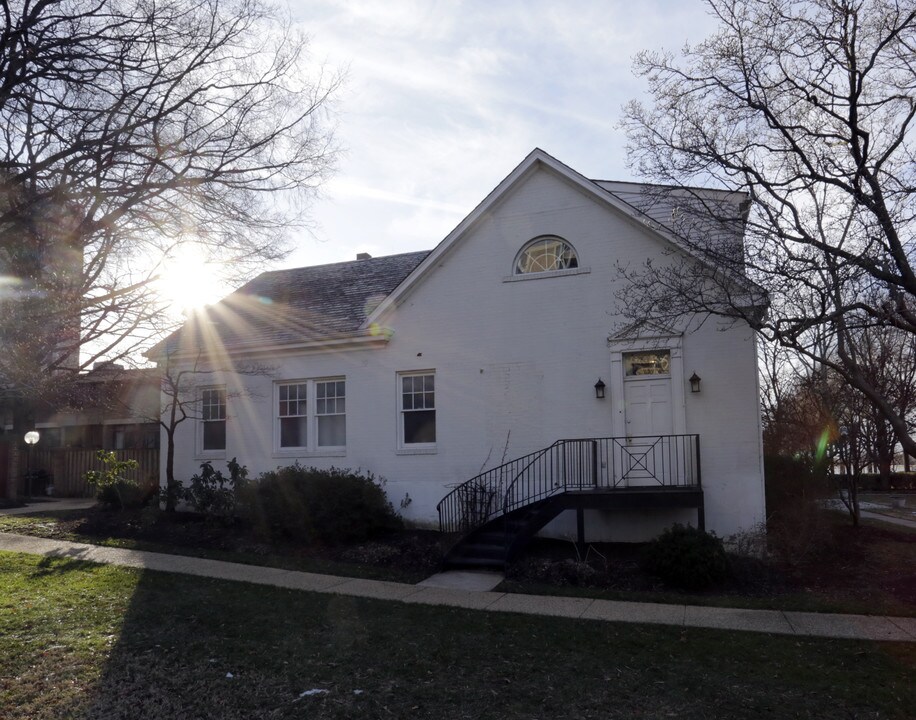 1252 6th St SW in Washington, DC - Foto de edificio
