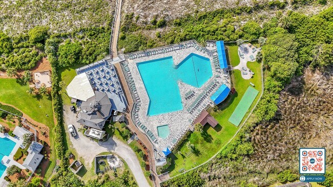 40 Folly Field Rd in Hilton Head Island, SC - Building Photo - Building Photo