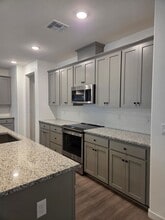 12196 Grey Crow Cir in Rancho Cordova, CA - Building Photo - Building Photo