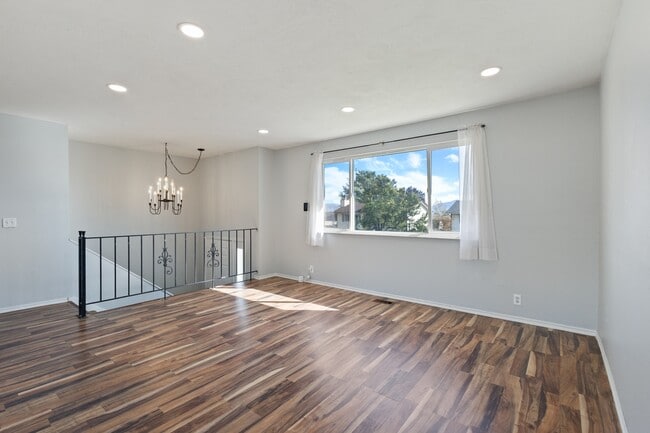 5436 S 5930 W in Kearns, UT - Building Photo - Building Photo