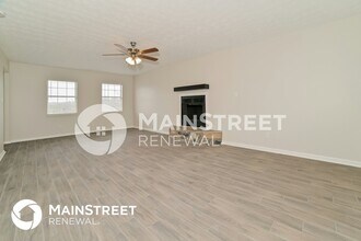 1120 Cattlemans Dr in Lenoir City, TN - Building Photo - Building Photo