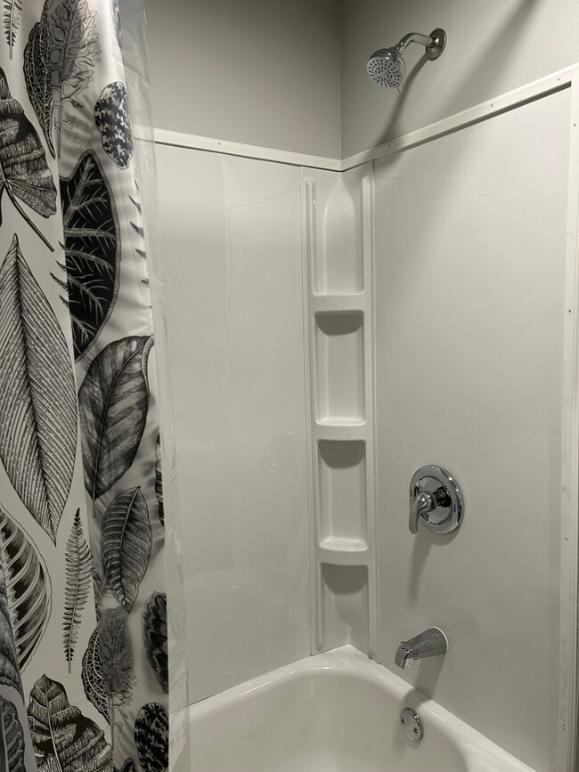 922 S Spring St in Mishawaka, IN - Building Photo - Building Photo