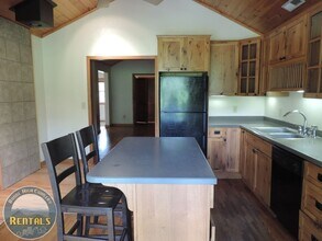 1434 US-321 in Sugar Grove, NC - Building Photo - Building Photo