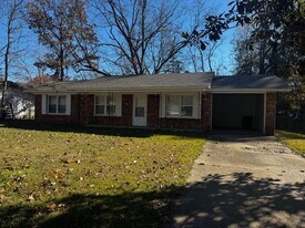 209 Starlight Dr in Vicksburg, MS - Building Photo
