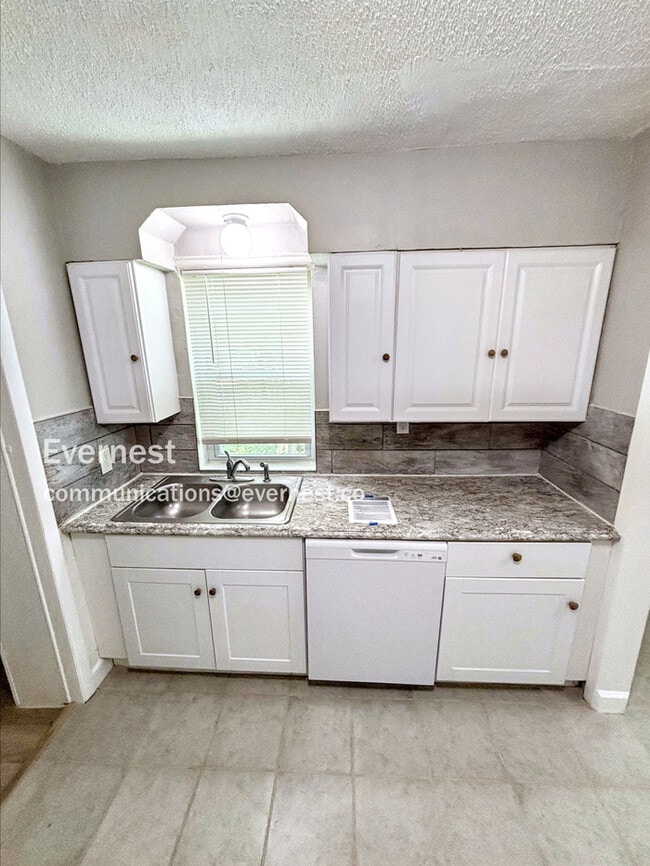 10197 Green Valley Dr in St. Louis, MO - Building Photo - Building Photo