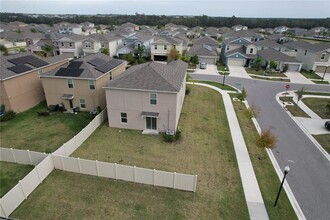 17149 Yellow Pine St in Wimauma, FL - Building Photo - Building Photo