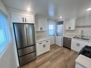 4357 Clairemont Mesa Blvd in San Diego, CA - Building Photo - Building Photo