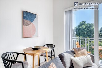 2100 SW 8th St-Unit -FL4-ID62 in Miami, FL - Building Photo - Building Photo