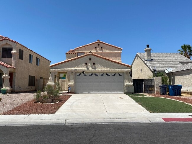 property at 125 Fig Ct