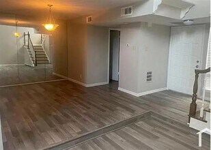 6111 Spyglass Ln in Garland, TX - Building Photo - Building Photo