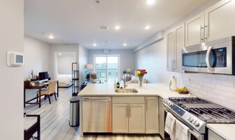 55 W 5th St, Unit 405 in Boston, MA - Building Photo