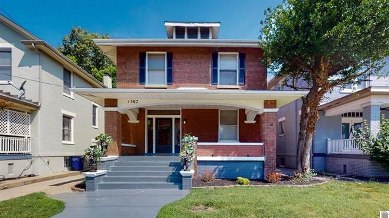 1507 Jefferson St in Paducah, KY - Building Photo