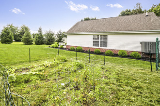 Hickory Meadow in Indiana, PA - Foto de edificio - Building Photo