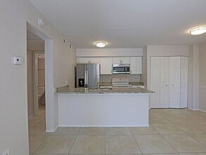 5331 Summerlin Rd in Ft. Myers, FL - Building Photo - Building Photo