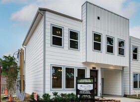 7713 Rainbow Cl in Houston, TX - Building Photo