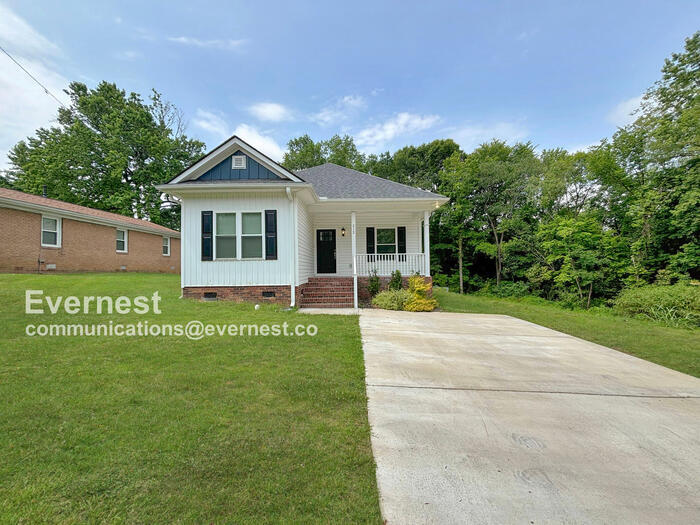 212 Malvern Dr SW in Concord, NC - Building Photo