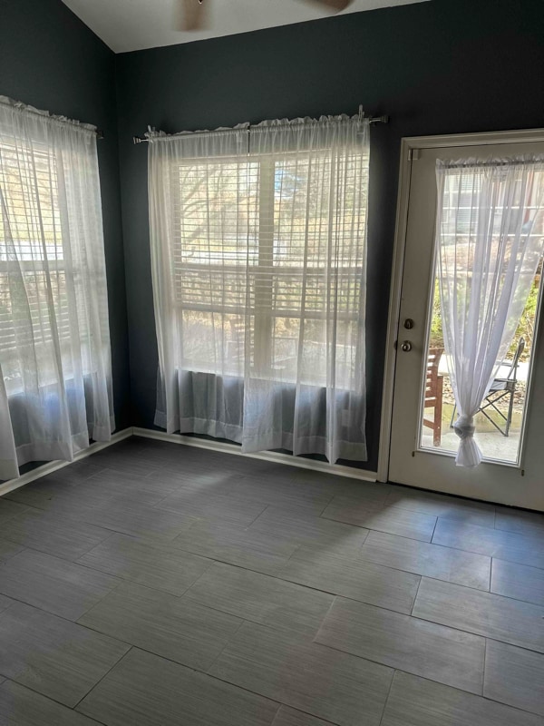 18761 Water, Unit Unit B in Aurora, CO - Foto de edificio - Building Photo