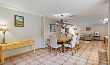 157 Pine Orchard Rd in Branford, CT - Building Photo - Building Photo