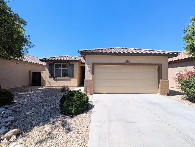 property at 2734 W Bowker St