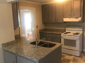 306 West Ave in Troutman, NC - Building Photo - Building Photo