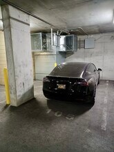 353 E Bonneville Ave, Unit 219 in Las Vegas, NV - Foto de edificio - Building Photo