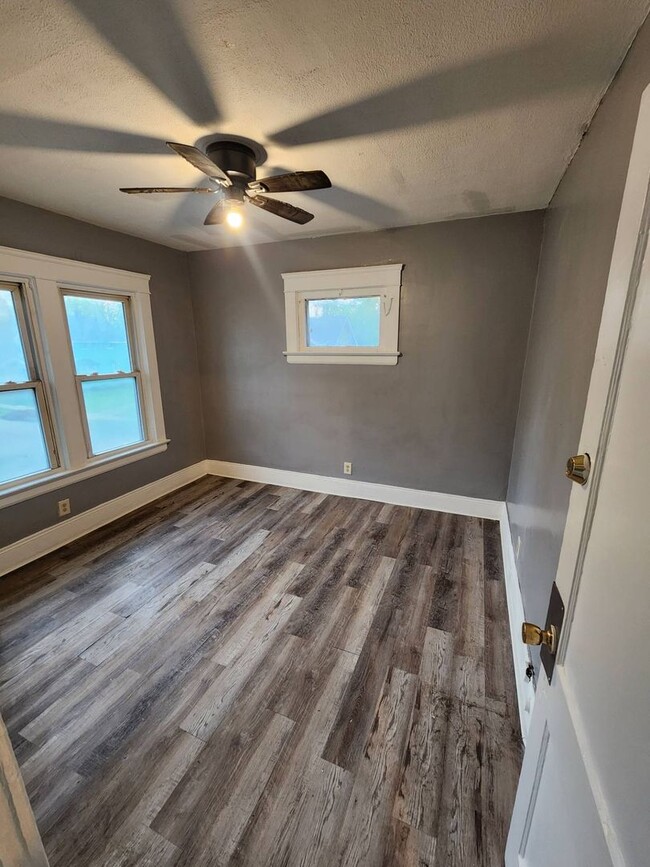 property at 13303 Milan Ave