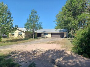 11158 Circle Dr in Austin, TX - Building Photo - Building Photo