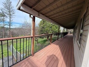 174 Sunset Ln in Applegate, CA - Building Photo - Building Photo