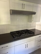 217 Starlane Dr in La Cañada Flintridge, CA - Building Photo - Building Photo