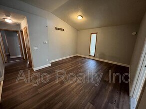 2931 N Aldrich Ave in Minneapolis, MN - Building Photo - Building Photo