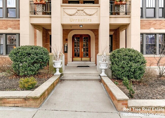 property at 452 Park Dr