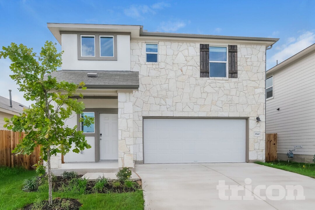 3540 Catlett Crk Rd in Georgetown, TX - Foto de edificio