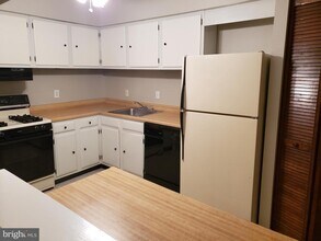 2900 State Hill Rd-Unit -I4 in Reading, PA - Building Photo - Building Photo