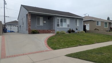 5732 Yearling St in Lakewood, CA - Building Photo - Building Photo