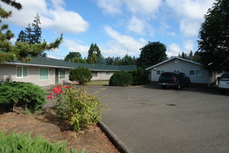 2981-2999 Riviera Dr in Salem, OR - Building Photo - Building Photo