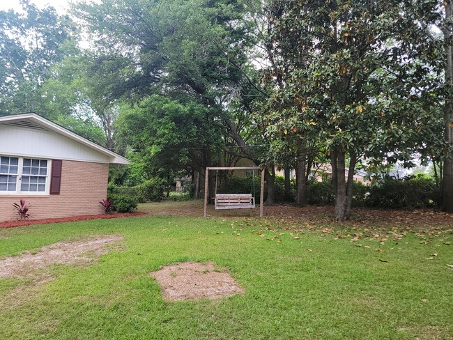 2729 Hillcrest St NE in Orangeburg, SC - Building Photo - Building Photo
