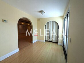 511 Calle Roca in Palm Springs, CA - Building Photo - Building Photo