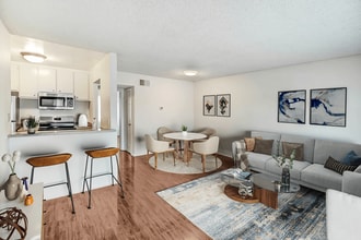 Blue North in Reseda, CA - Foto de edificio - Building Photo