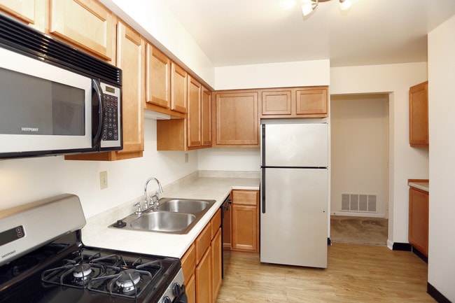 Brockton Apartments & Townhomes