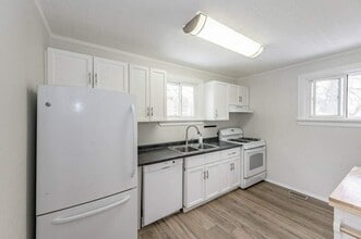 90 Merion St in Guelph, ON - Building Photo - Building Photo