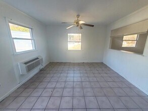 11208 Rte 1 in North Chesterfield, VA - Building Photo - Building Photo