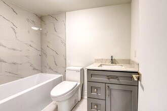 Manoir Côte Vertu in Montréal, QC - Building Photo - Building Photo