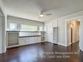 428 Rose Ave in Los Angeles, CA - Building Photo - Building Photo