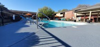 Country Meadows Apartments in Searcy, AR - Foto de edificio - Building Photo