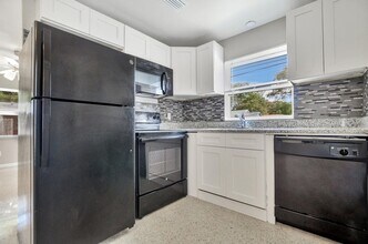 1334 Tioga Ave. in Clearwater, FL - Building Photo - Building Photo