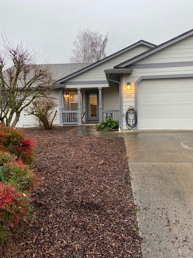 property at 318 NW 12th St