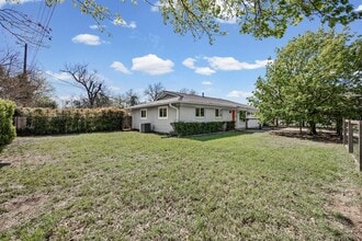 1807 Ohlen Rd in Austin, TX - Building Photo - Building Photo