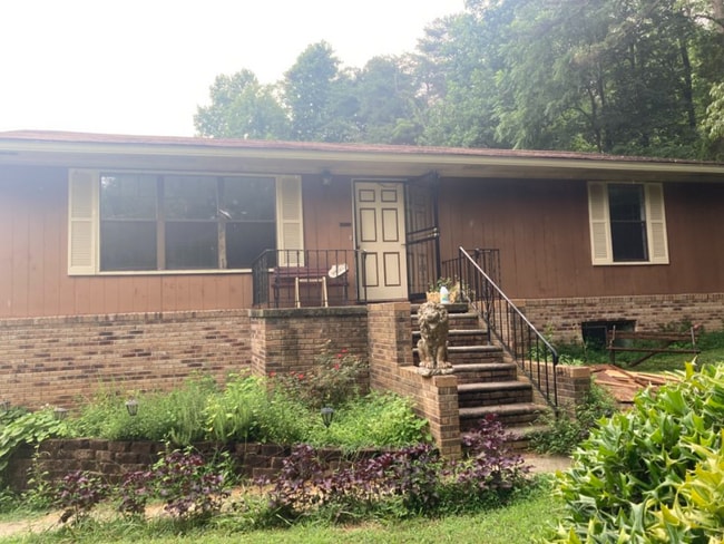5001 Jack Way in Strawberry Plains, TN - Building Photo - Building Photo