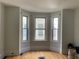 18 Bradbury St in Boston, MA - Building Photo