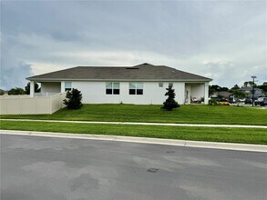 4330 Davos Dr in Clermont, FL - Building Photo - Building Photo